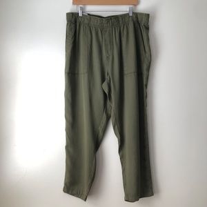 GAP Women's Lyocell Pull On Pants Size XL